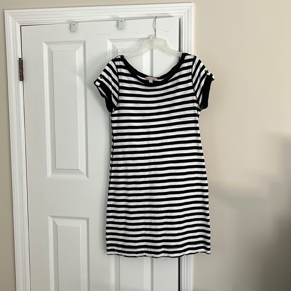 BANANA REPUBLIC T-SHIRT DRESS